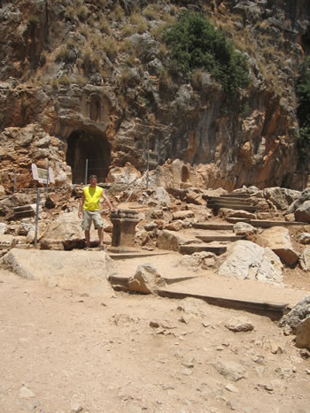 Temple remains in front of the niches