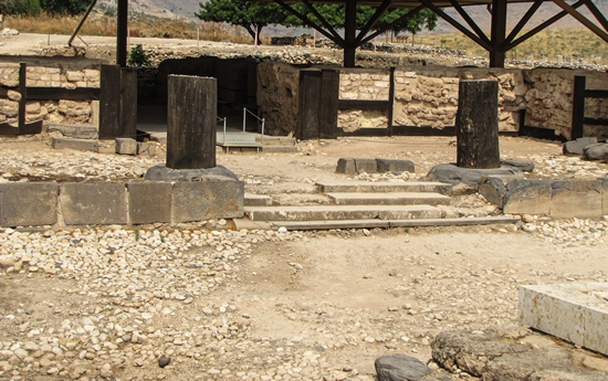 Canaanite Palace of 1400 BC burnt by Joshua