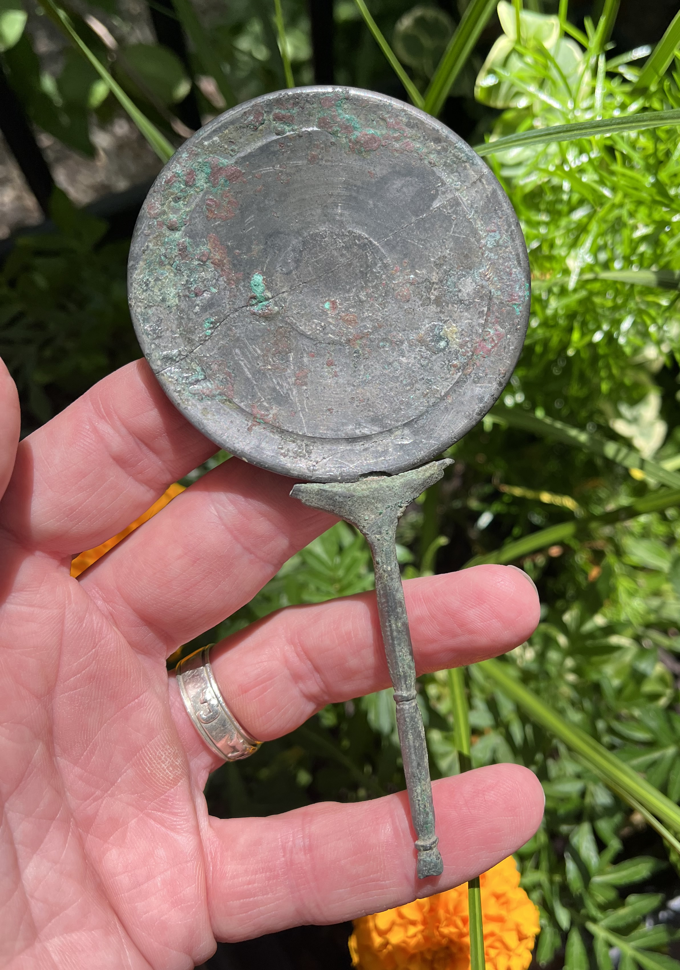 10 250 AD Roman Tinned Bronze Mirror with cast bronze handle 1 FULL